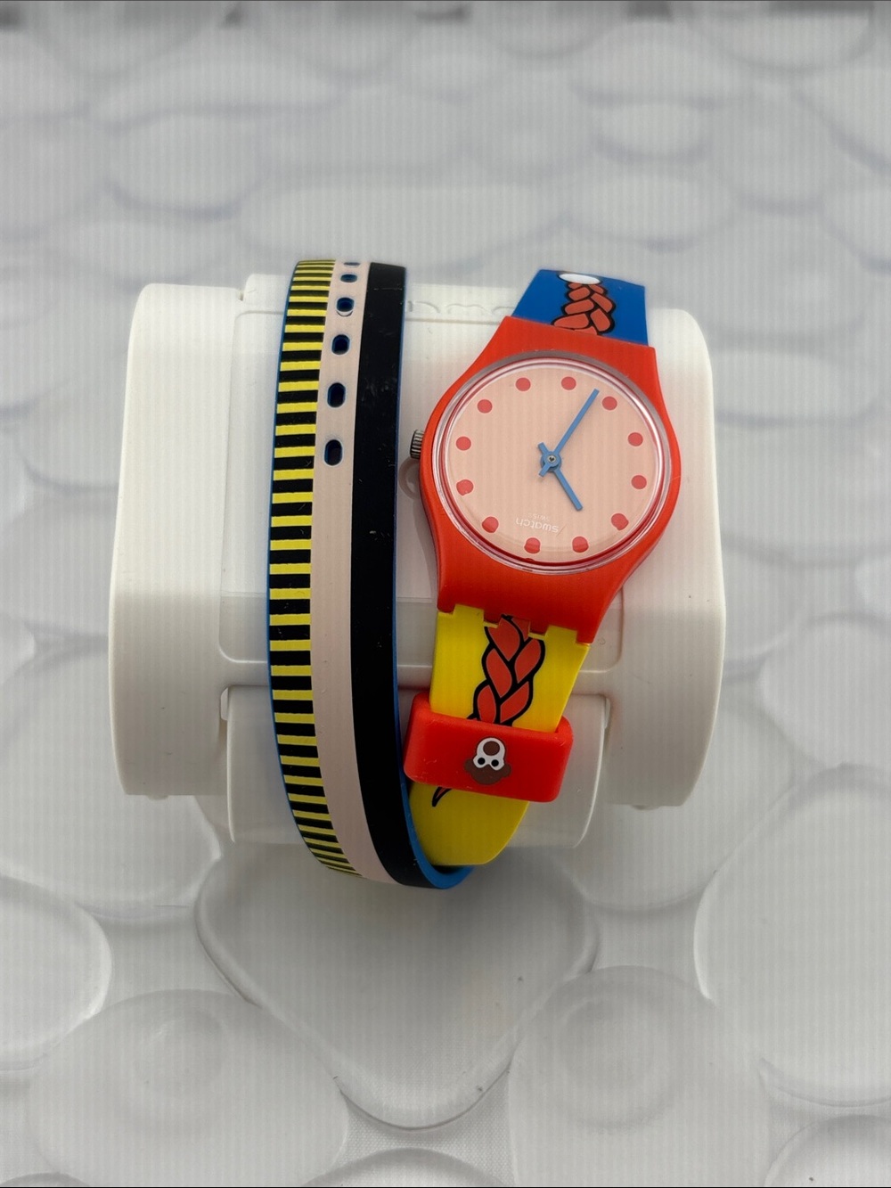 Swatch Watch - LO110 - JOLIES COUETTES